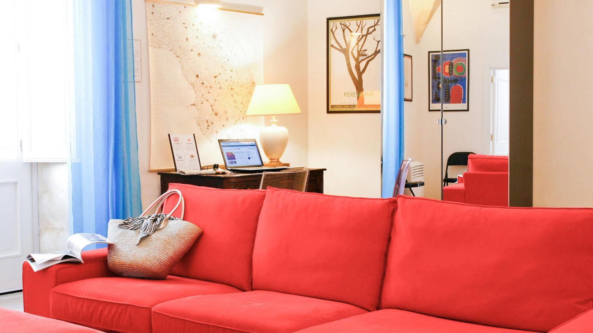 Sacre Bleu Apartments 레체 외부 사진
